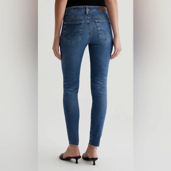 AG Farrah Skinny Ankle Dark Wash Denim Size 26R New